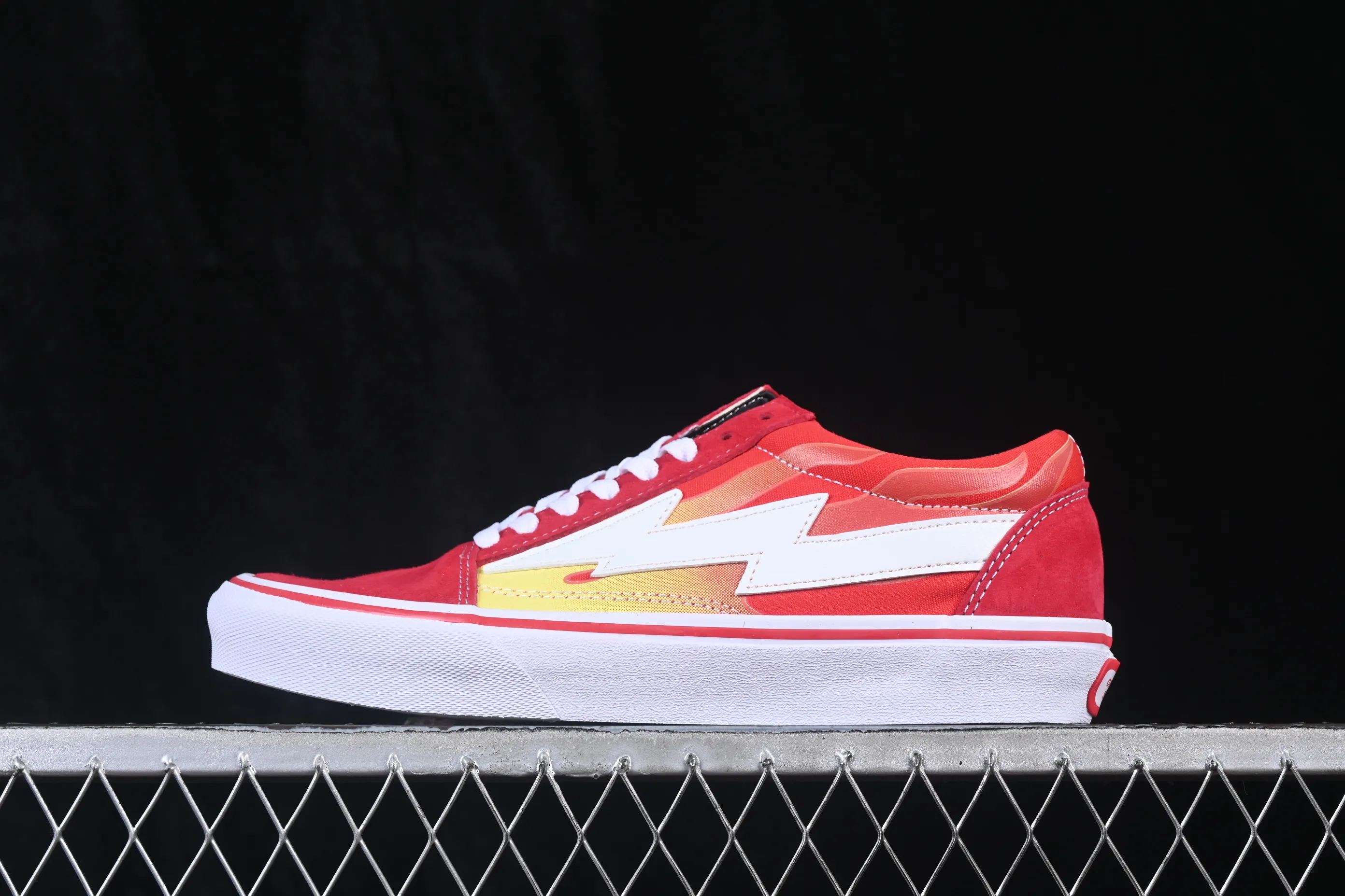 All categories Vans Vans series Vans Low Vans low-top Revenge x Storm Old Skool Lightning joint low-top casual sneakers Red Flame